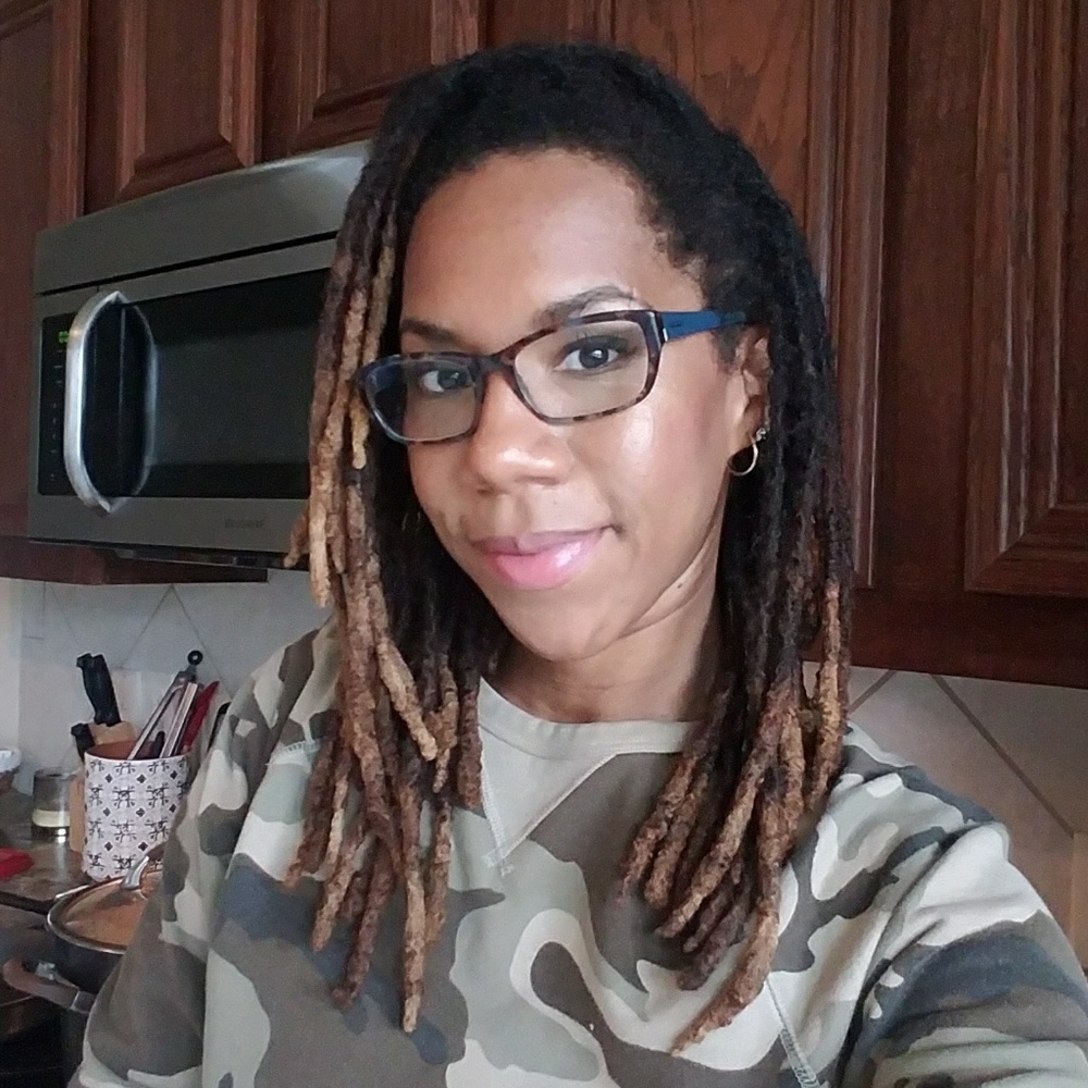 Meet your Posher, Jasmine